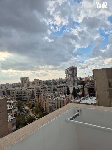 חיים שרף 4