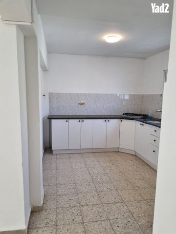 הרב אברהם הלל 1