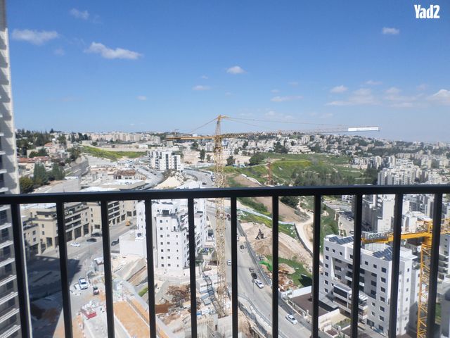 יצחק ארנסט נבנצל 1