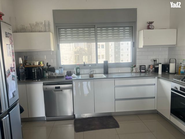 יעקב מרידור 4