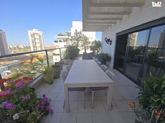 יצחק רבין 3