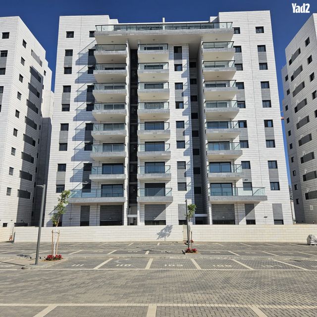 הרב מרדכי אליהו 12