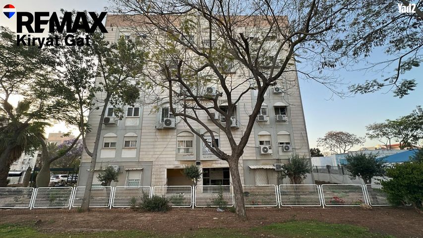 שדרות מלכי ישראל 219