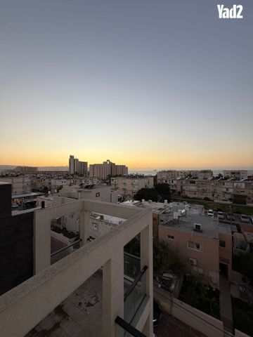המעפילים 14