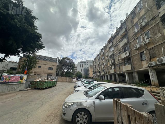 דירה למכירה בתל אביב יפו (תיווך) — 2