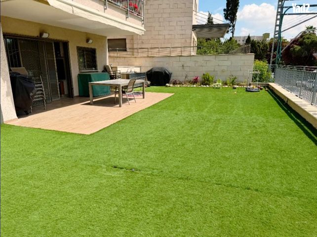 בנימין ד'ישראלי 