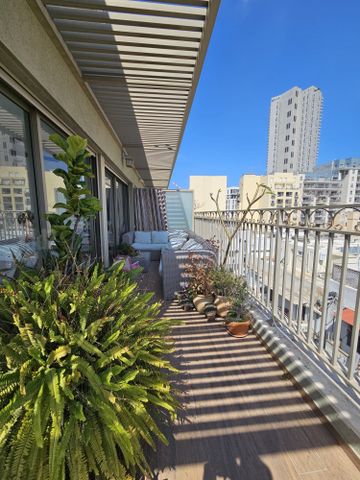 גג/ פנטהאוז למכירה בתל אביב יפו (תיווך) — 3