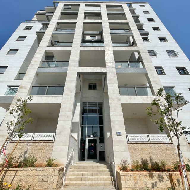 דירה, אלישיב, לוד