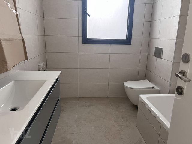 דירה להשכרה בתל אביב יפו (תיווך) — 2