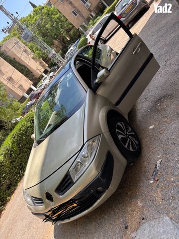 מודעת רכב רנו מגאן