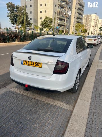 מודעת רכב סקודה ראפיד