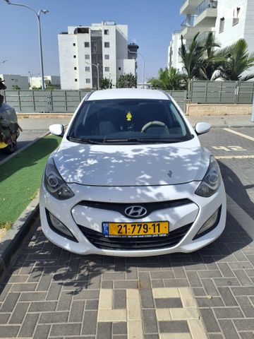 מודעת רכב יונדאי i30
