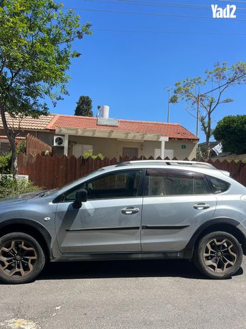 מודעת רכב סובארו XV
