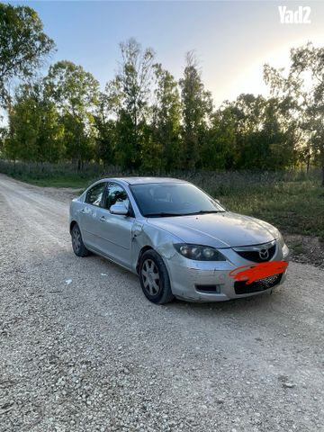 מודעת רכב מאזדה 3
