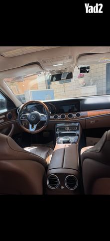 מודעת רכב מרצדס-בנץ E-class