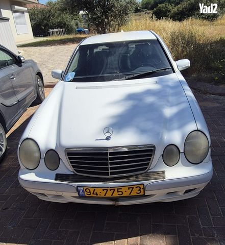 מודעת רכב מרצדס-בנץ C-class