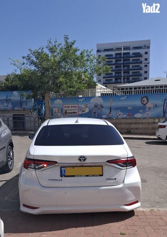 מודעת רכב טויוטה קורולה