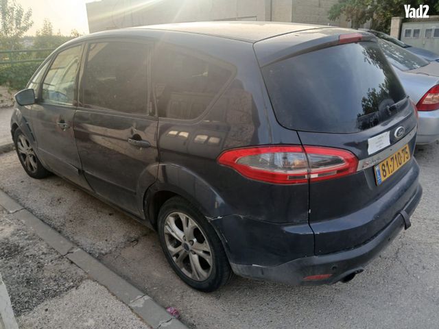 מודעת רכב פורד S-מקס