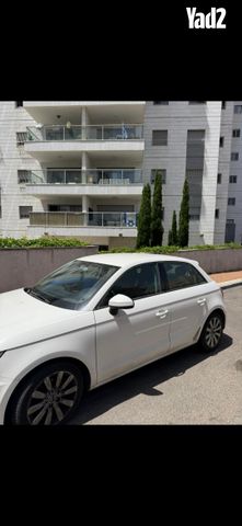 מודעת רכב אאודי A1