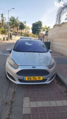 מודעת רכב פורד פיאסטה