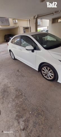 מודעת רכב טויוטה קורולה