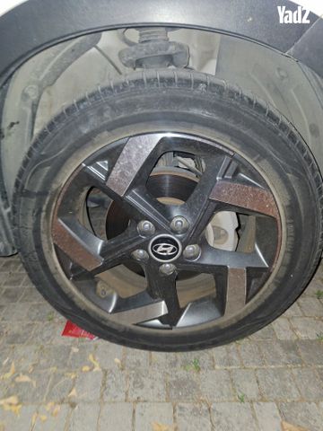 מודעת רכב יונדאי וניו