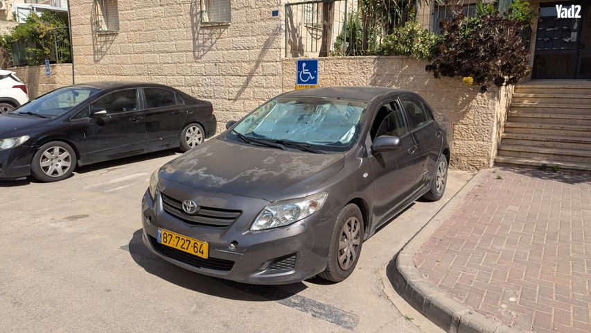 מודעת רכב טויוטה קורולה