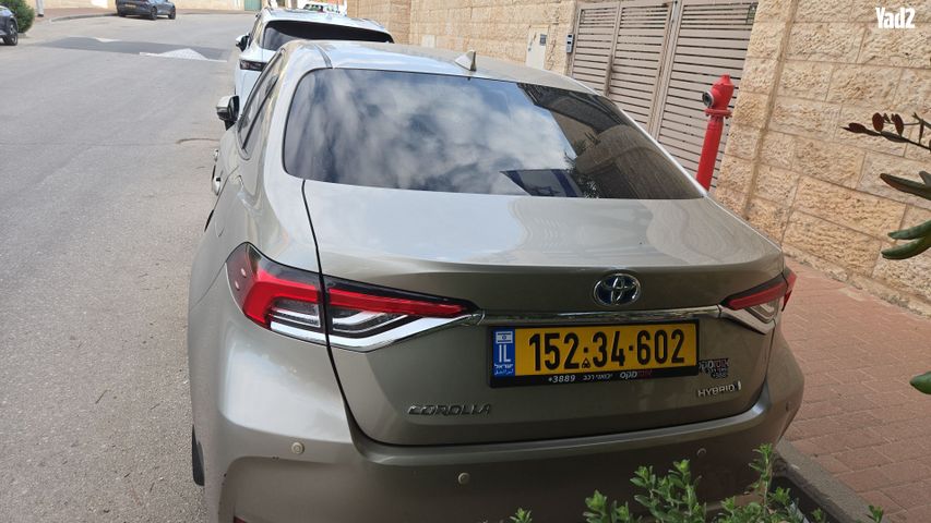 מודעת רכב טויוטה קורולה