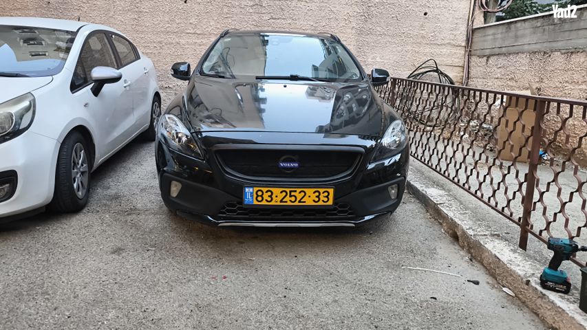 מודעת רכב וולוו V40