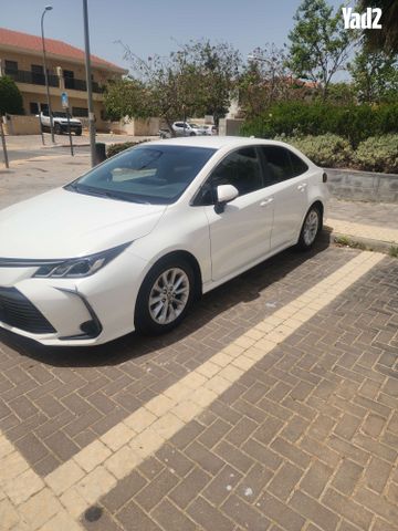 מודעת רכב טויוטה קורולה