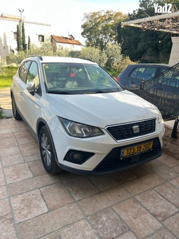 מודעת רכב סיאט ארונה