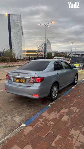 מודעת רכב טויוטה קורולה
