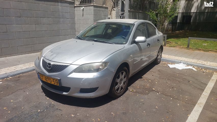 מודעת רכב מאזדה 3