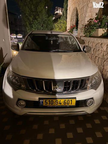 מודעת רכב מיצובישי טרייטון / L200