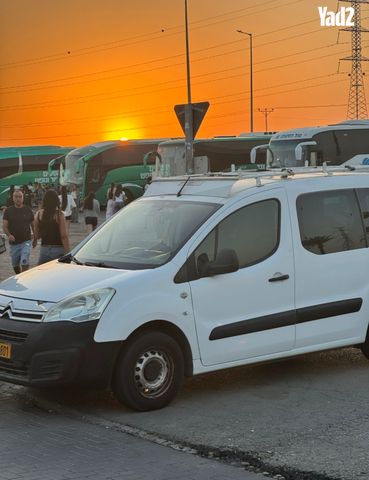 מודעת רכב סיטרואן ברלינגו 