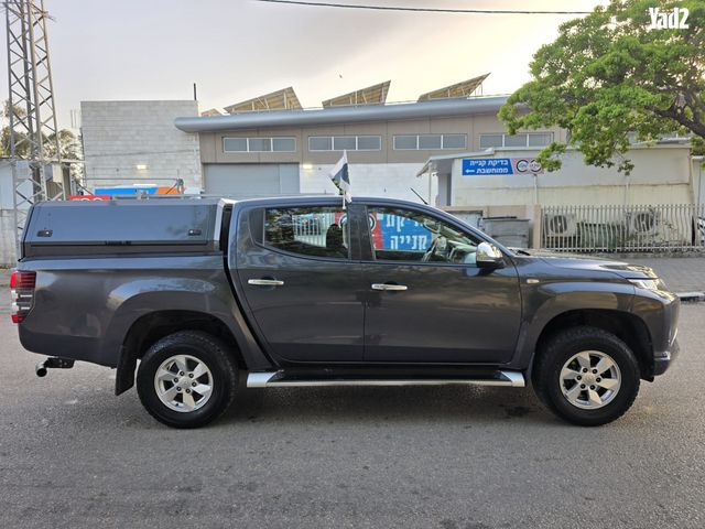 מודעת רכב מיצובישי טרייטון / L200