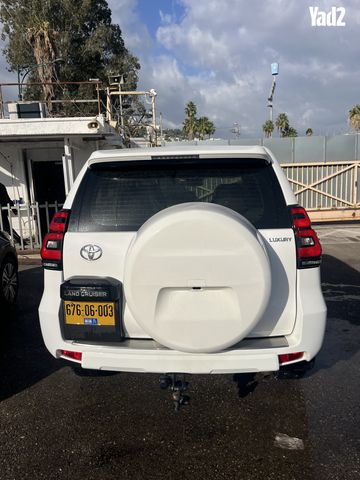 מודעת רכב טויוטה לנד קרוזר 2