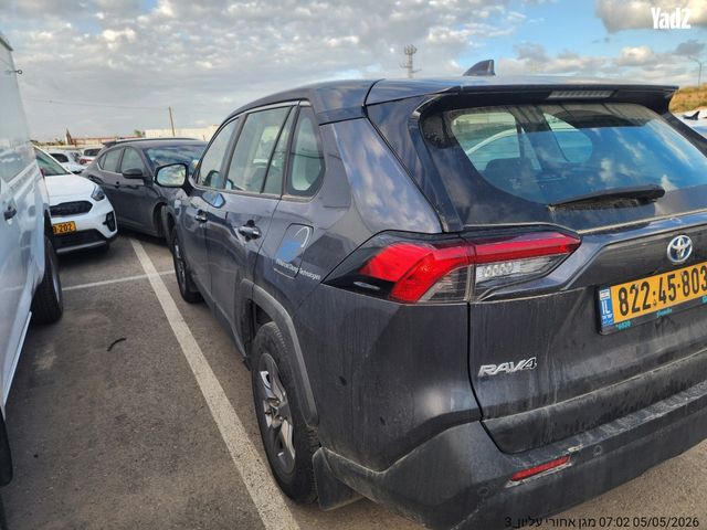 מודעת רכב טויוטה RAV4