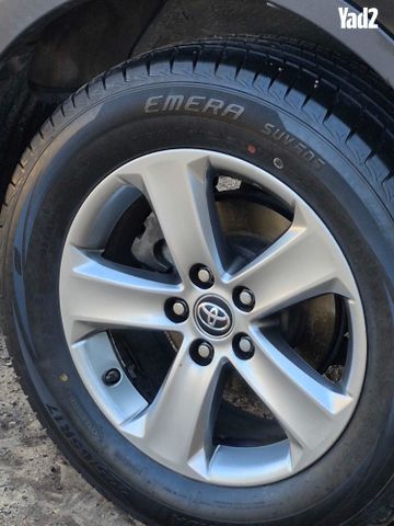 מודעת רכב טויוטה RAV4