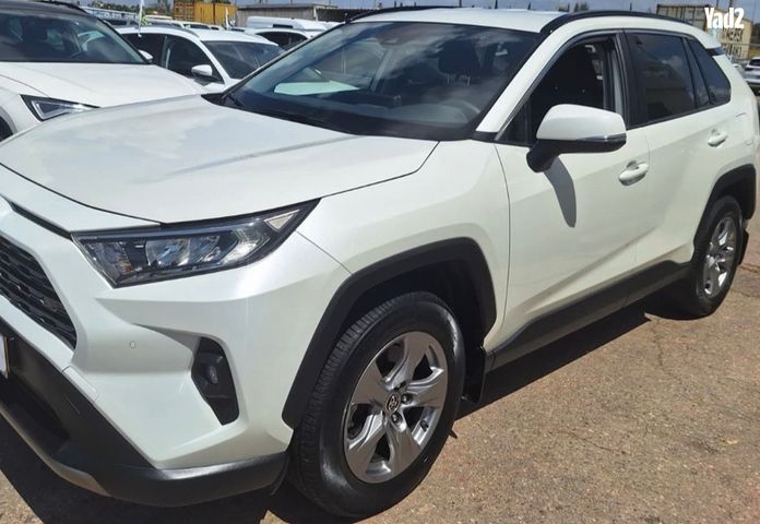 מודעת רכב טויוטה RAV4