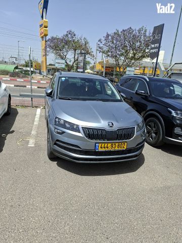 מודעת רכב סקודה קארוק