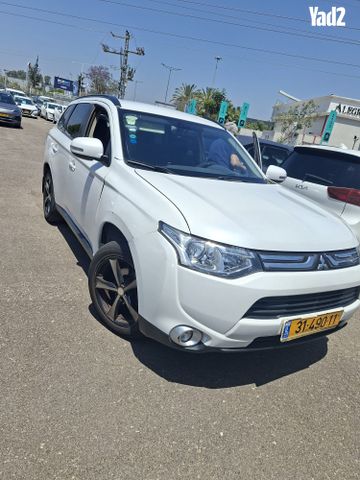 מודעת רכב מיצובישי אאוטלנדר