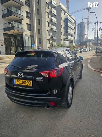 מודעת רכב מאזדה CX-5