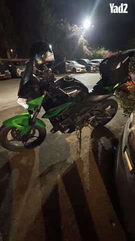 מודעת רכב קאוואסאקי Z400