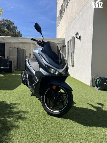 מודעת רכב הונדה PCX 125