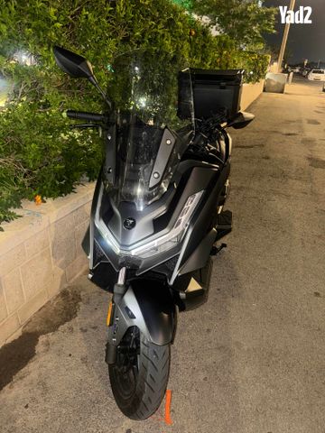 מודעת רכב VOGE SR3
