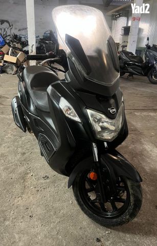 מודעת רכב סאן יאנג ג'וי-מקס Z-250