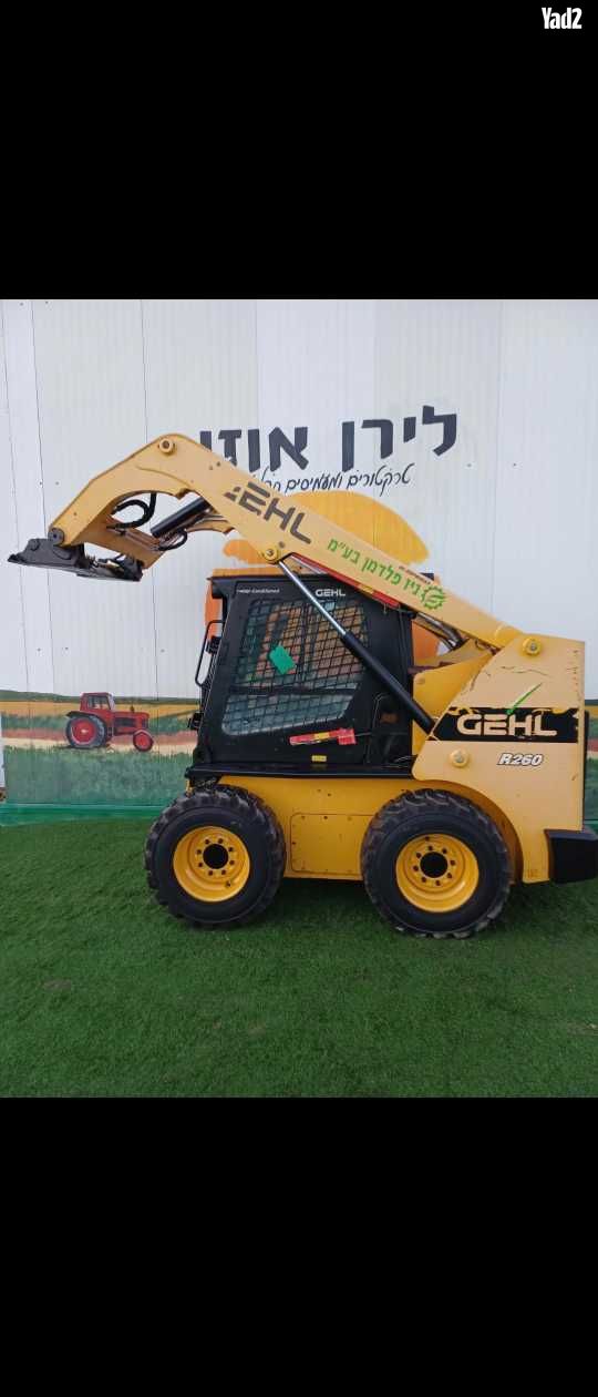 מודעת רכב מיני מעמיס
