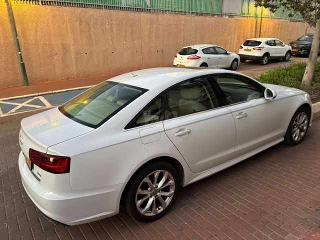 מודעת רכב אאודי A6 2