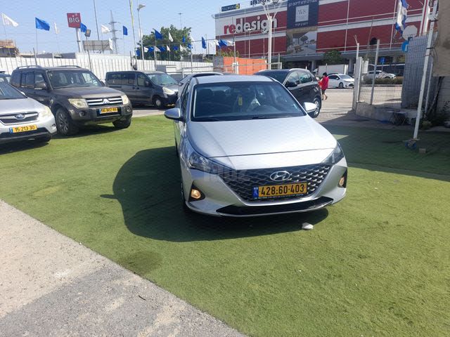 מודעת רכב יונדאי אקסנט i25 1